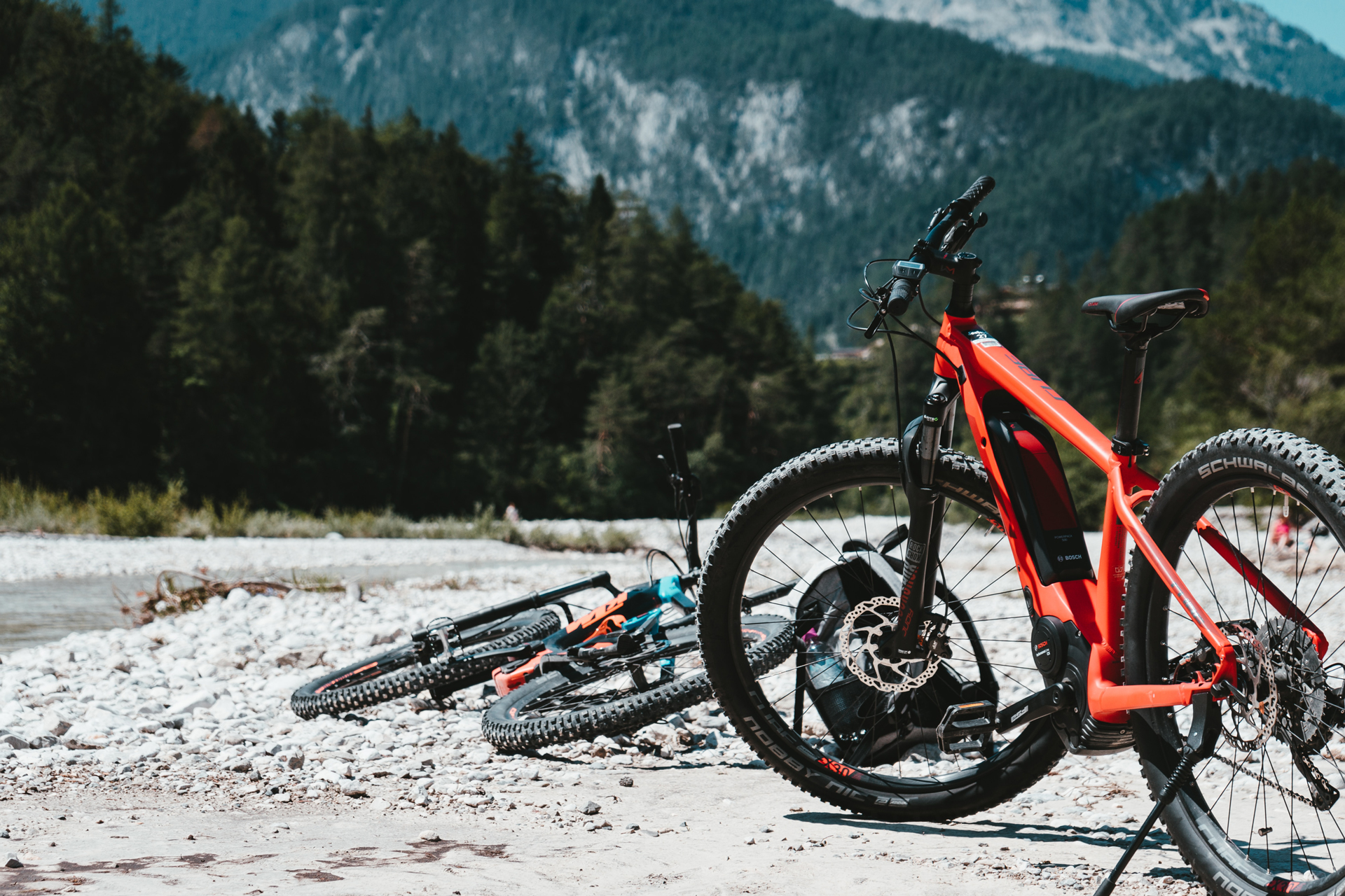 bikes on rugged road courtesy of ibike